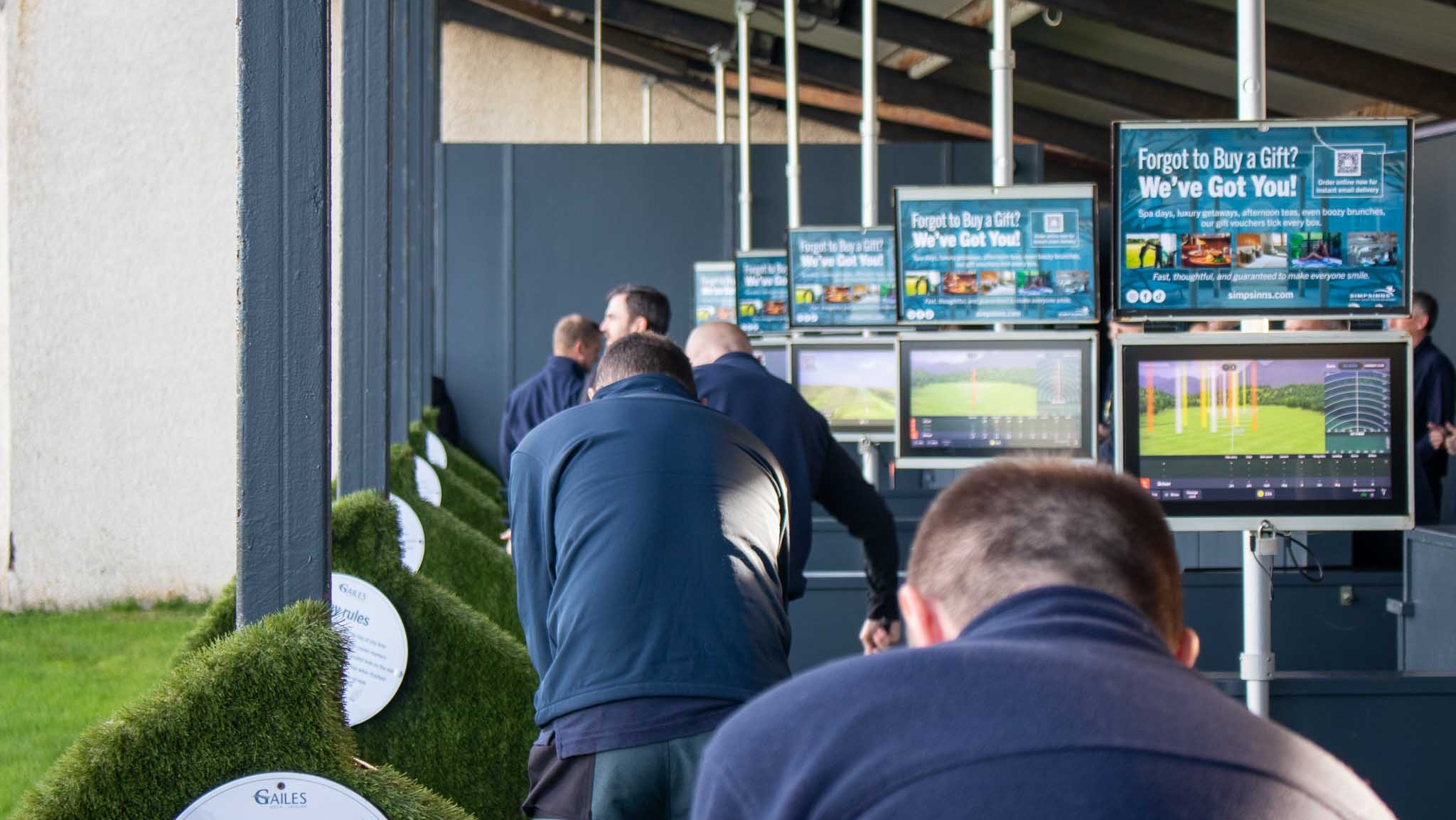 Team building events at Gailes Driving Range